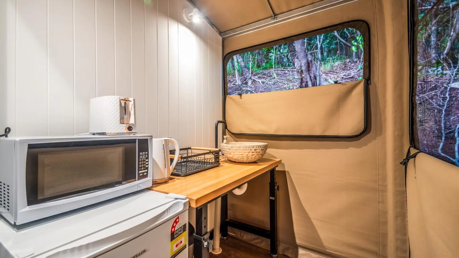 Hotel Magnetic Glamping Nelly Bay 0*,